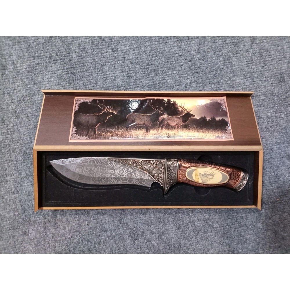Elk Deer Hunting Knife Gift Set Decorative Damascus Style Blade Display Box